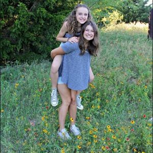 Meet your Posher, Alayna